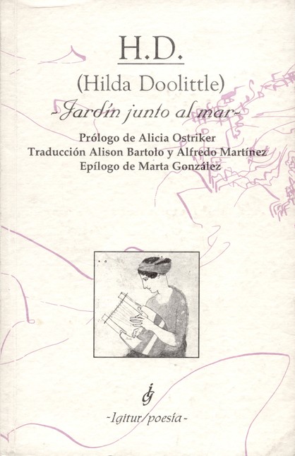 Jardín junto al mar