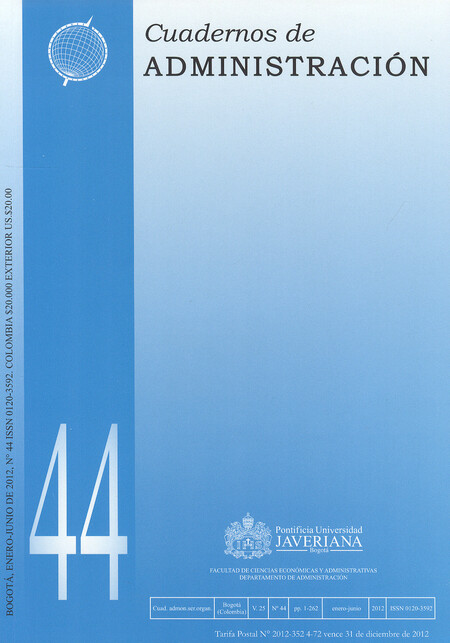 Revista Cuadernos de Administr...